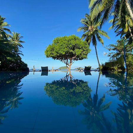 Amila Dive Beach Resort Sipalay Esterno foto