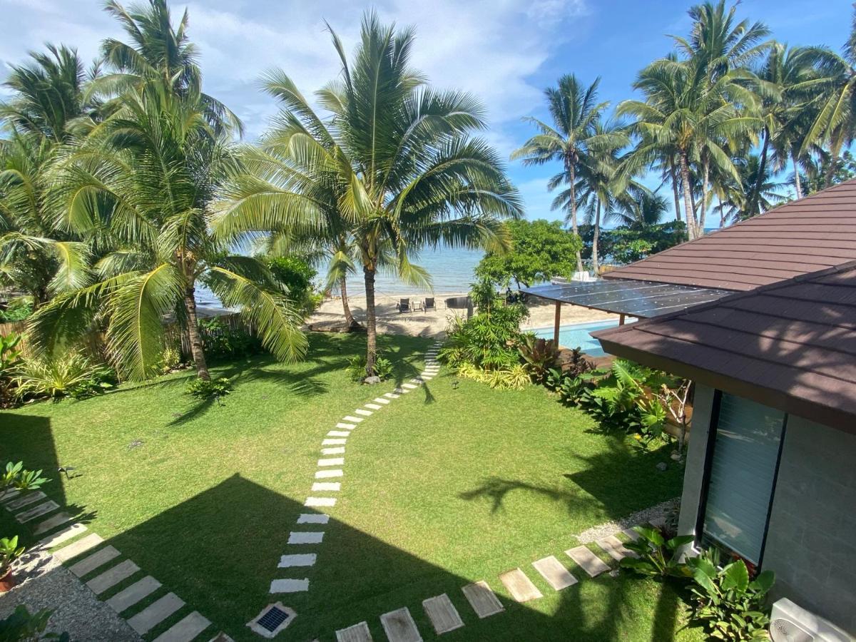 Amila Dive Beach Resort Sipalay Esterno foto