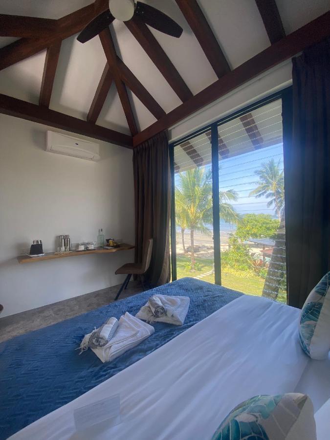 Amila Dive Beach Resort Sipalay Esterno foto