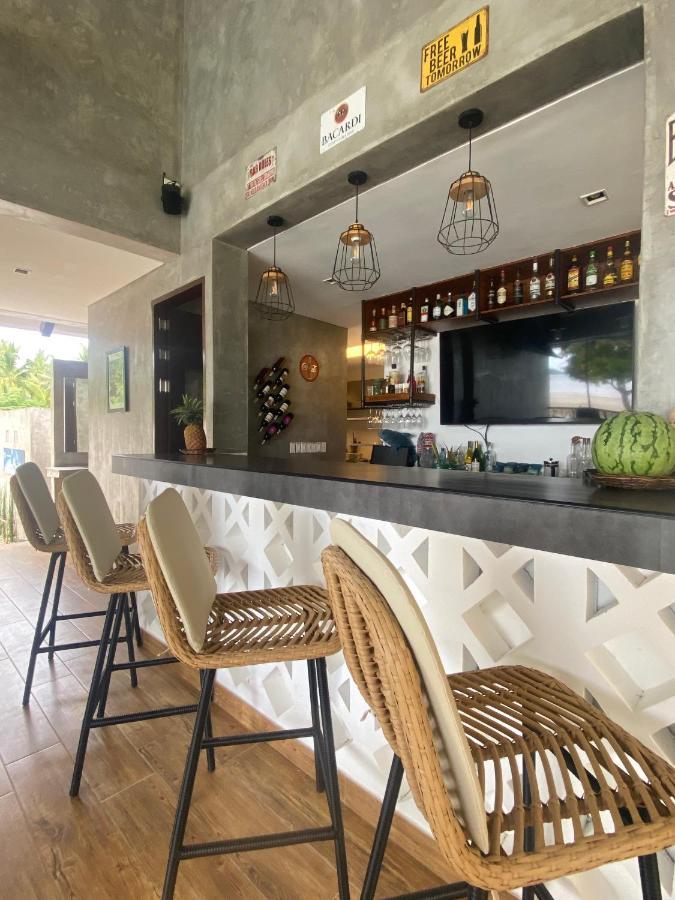 Amila Dive Beach Resort Sipalay Esterno foto