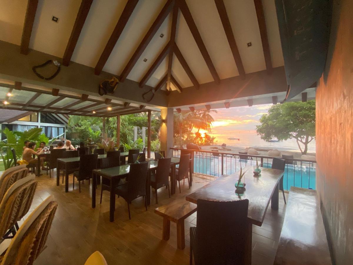 Amila Dive Beach Resort Sipalay Esterno foto